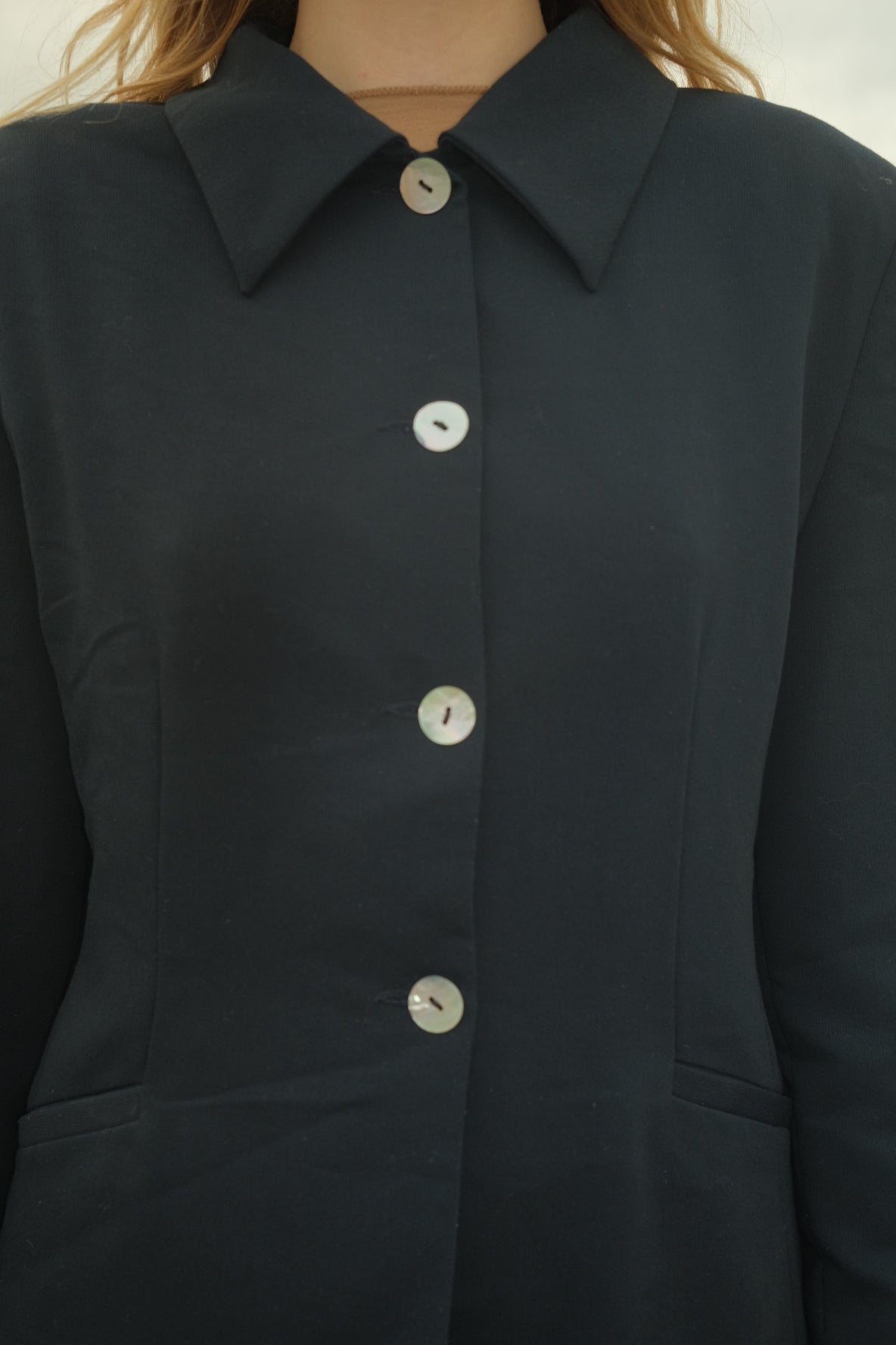 Blue blazer with mother-of-pearl buttons